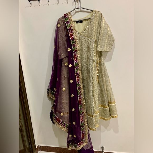 ASIM JOFA  Cream and Purple Embellished Dress - Picture 7 of 17